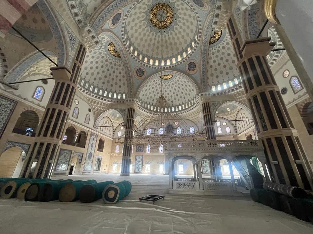 Abdülhamit Han Camii onarılıyor!