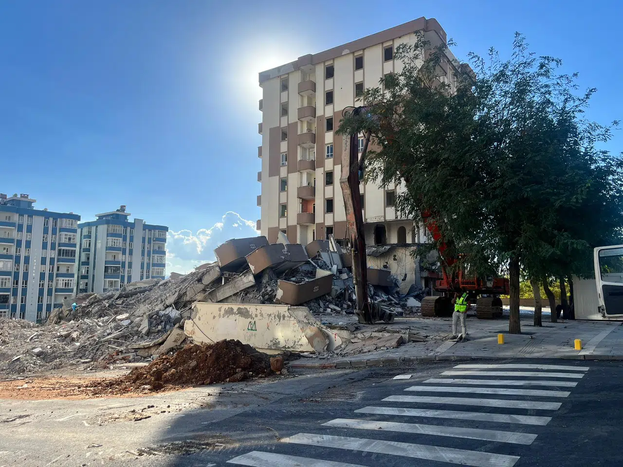 Depremin ardından 255. gün!