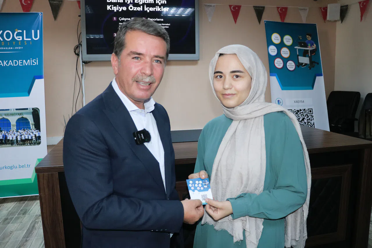 Kahramanmaraş'ta Depremzede öğrencilere sanal dershane 
