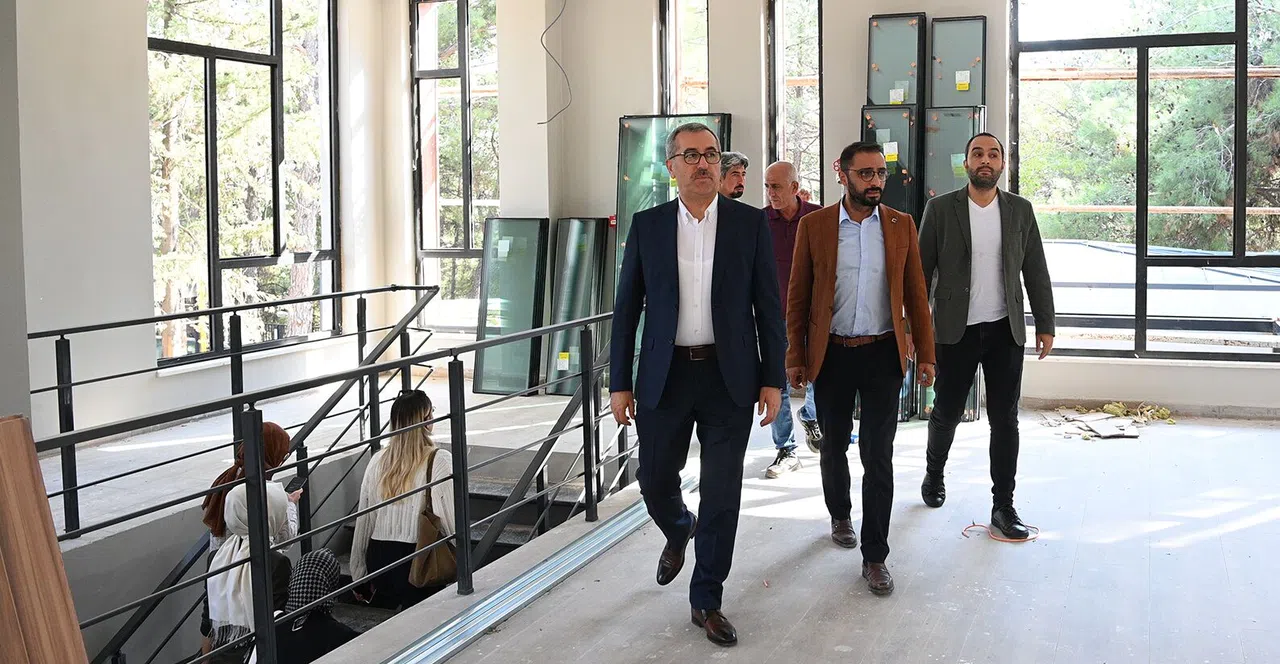Yöresel Lezzetler ve Konfor Çamlıca Restoran'da Buluşuyor