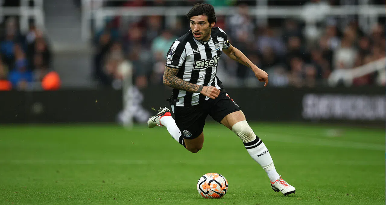 Sandro Tonali'ye 10 ay futboldan men cezası