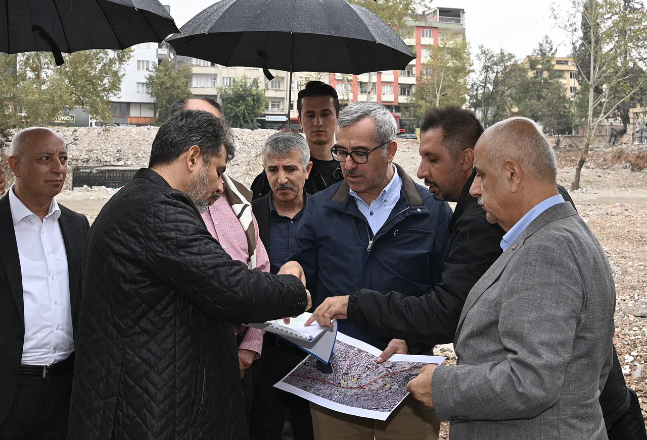 Valilik Binası Trabzon Caddesi'nde Yeniden Yükseliyor!