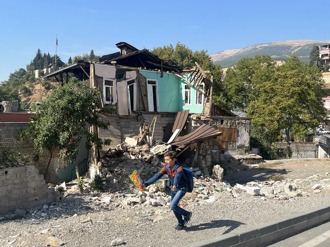 Kahramanmaraş’ta tarihi yapılar harabeye döndü!