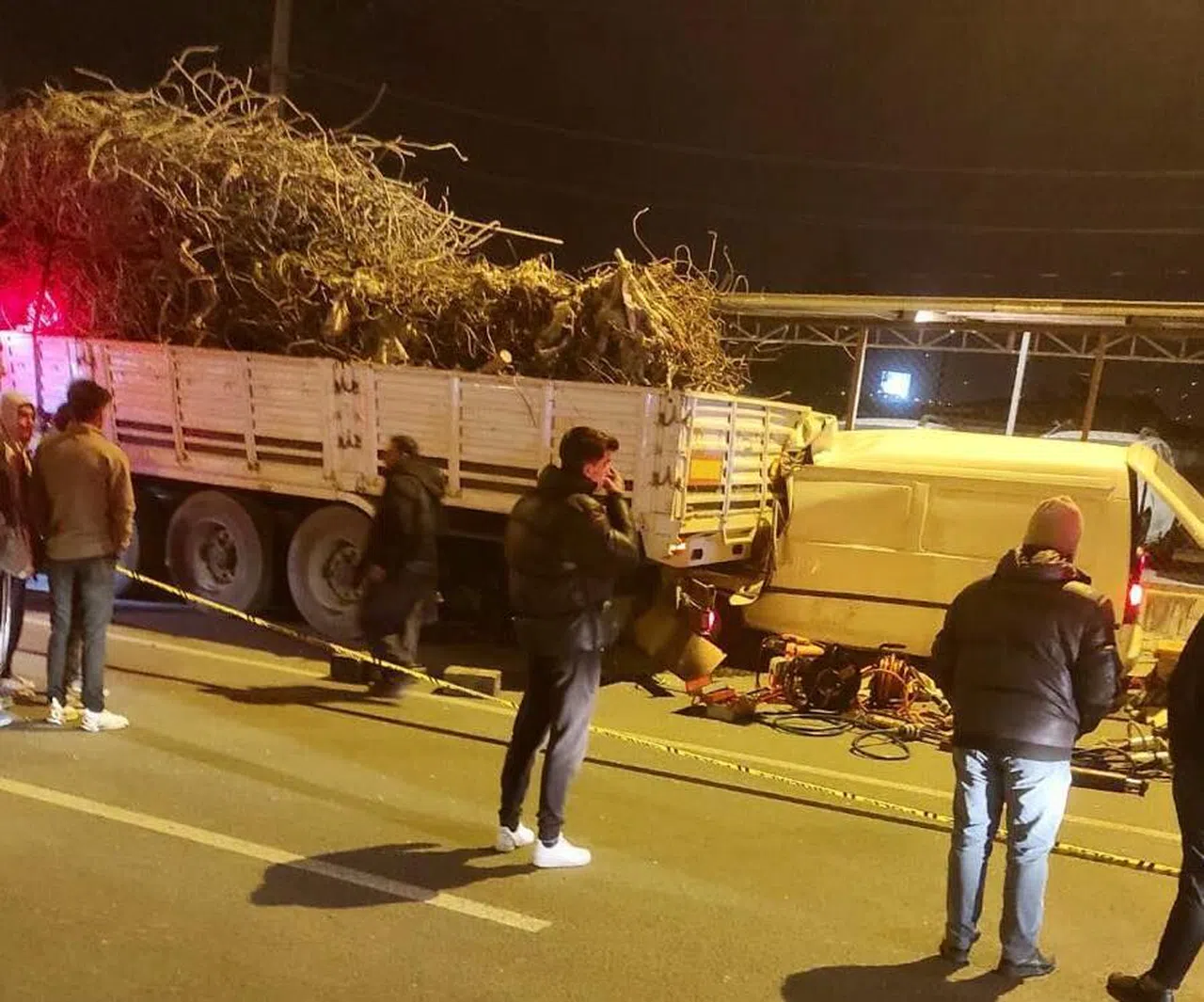 Kahramanmaraş’ta trafik kazası can aldı: Tır ile minibüsün feci kazası