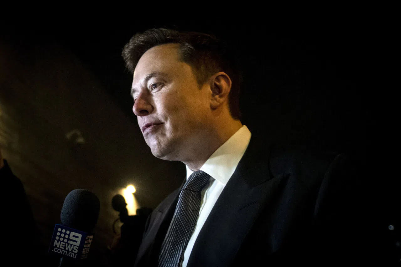 Elon Musk'ın Ulaşım Devrimi Rüyası Gerçekleşmedi: Teknoloji Devi Hyperloop One Projesi Sona Eriyor