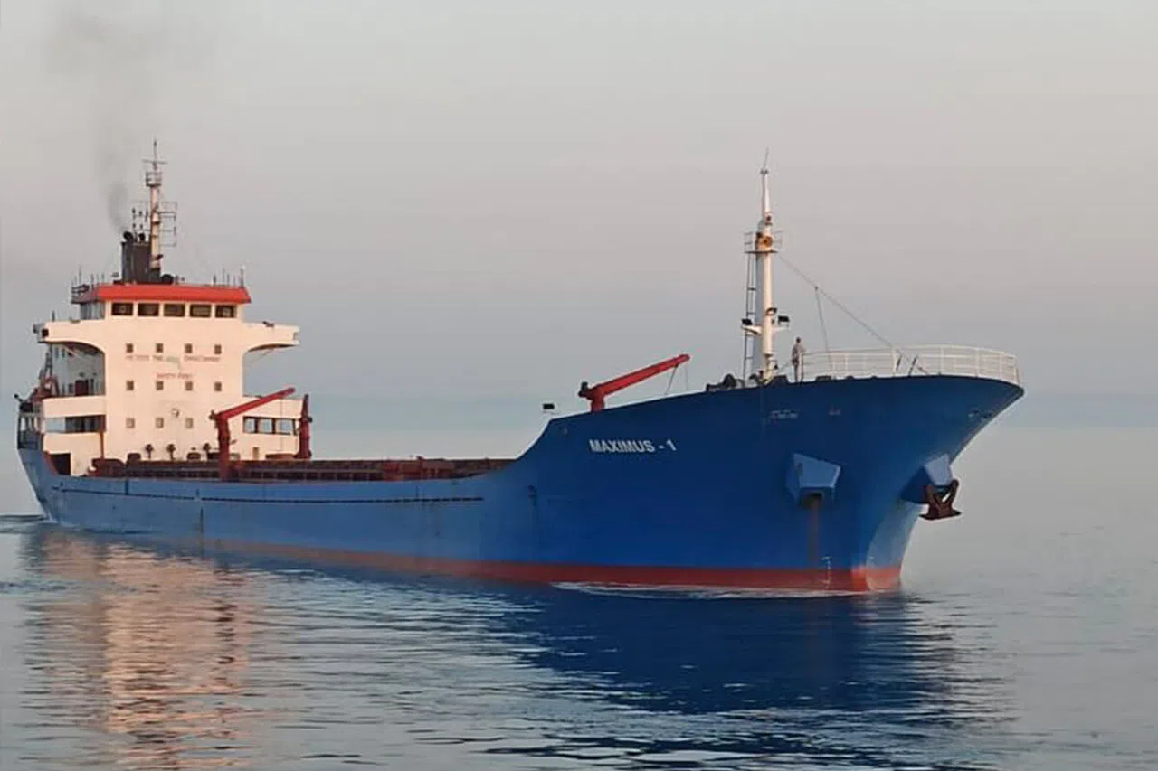Husiler, Kızıldeniz’de 25 mürettebatı bulunan kargo gemisine el koydu