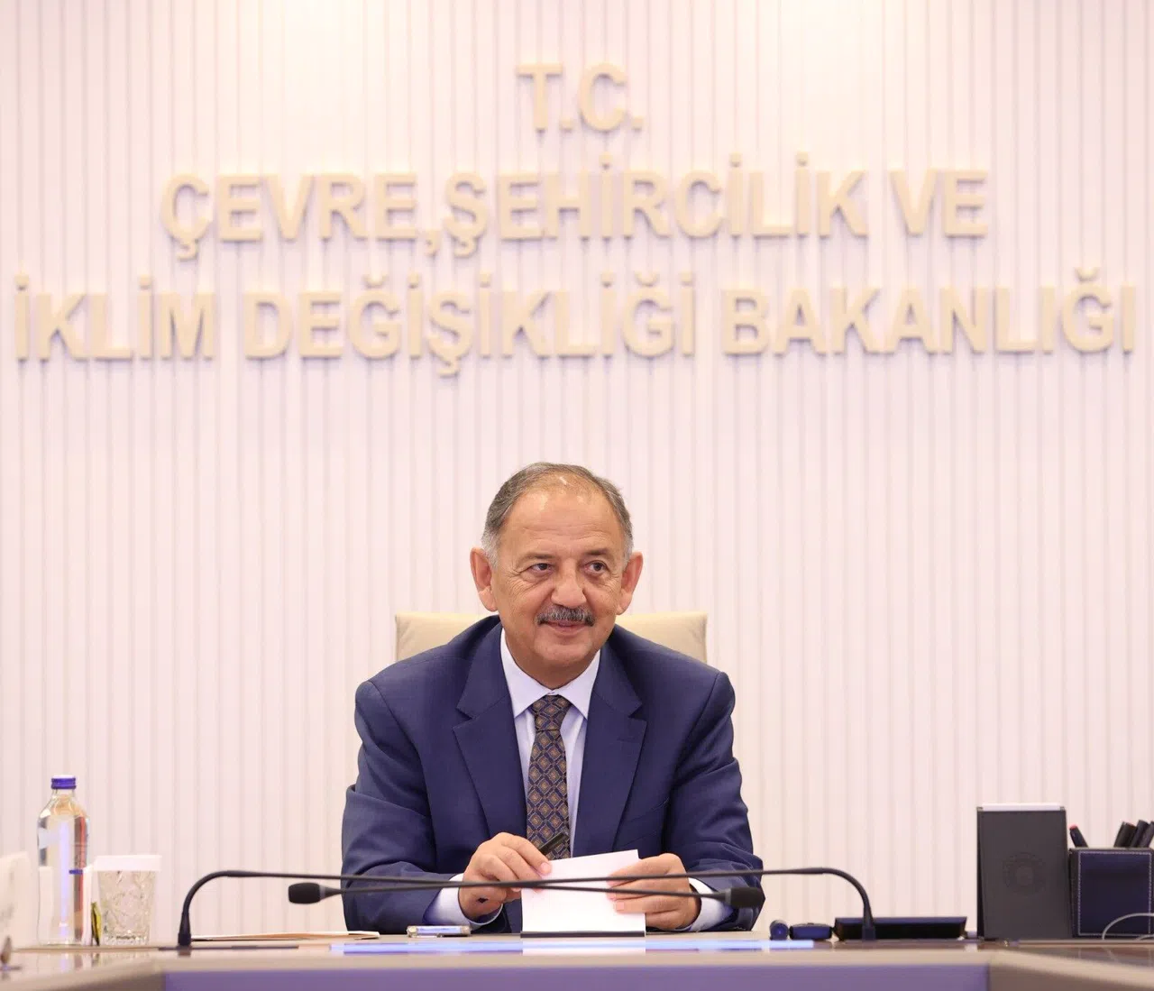 Bakan Özhaseki: "Yerinde Dönüşüm için geç kalmayın"