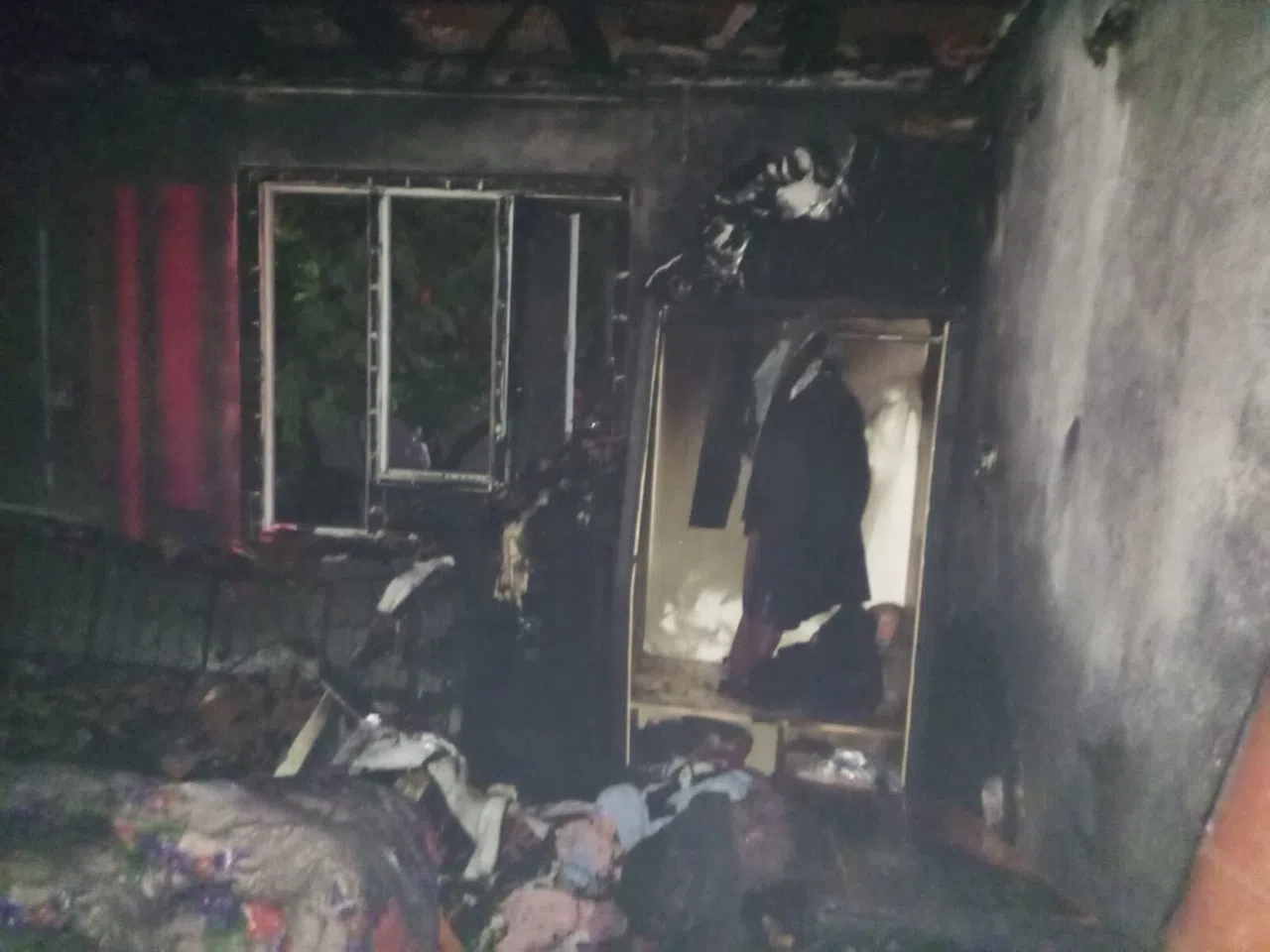 Burdur’da sobadan çıkan yangında ev kullanılamaz hale geldi