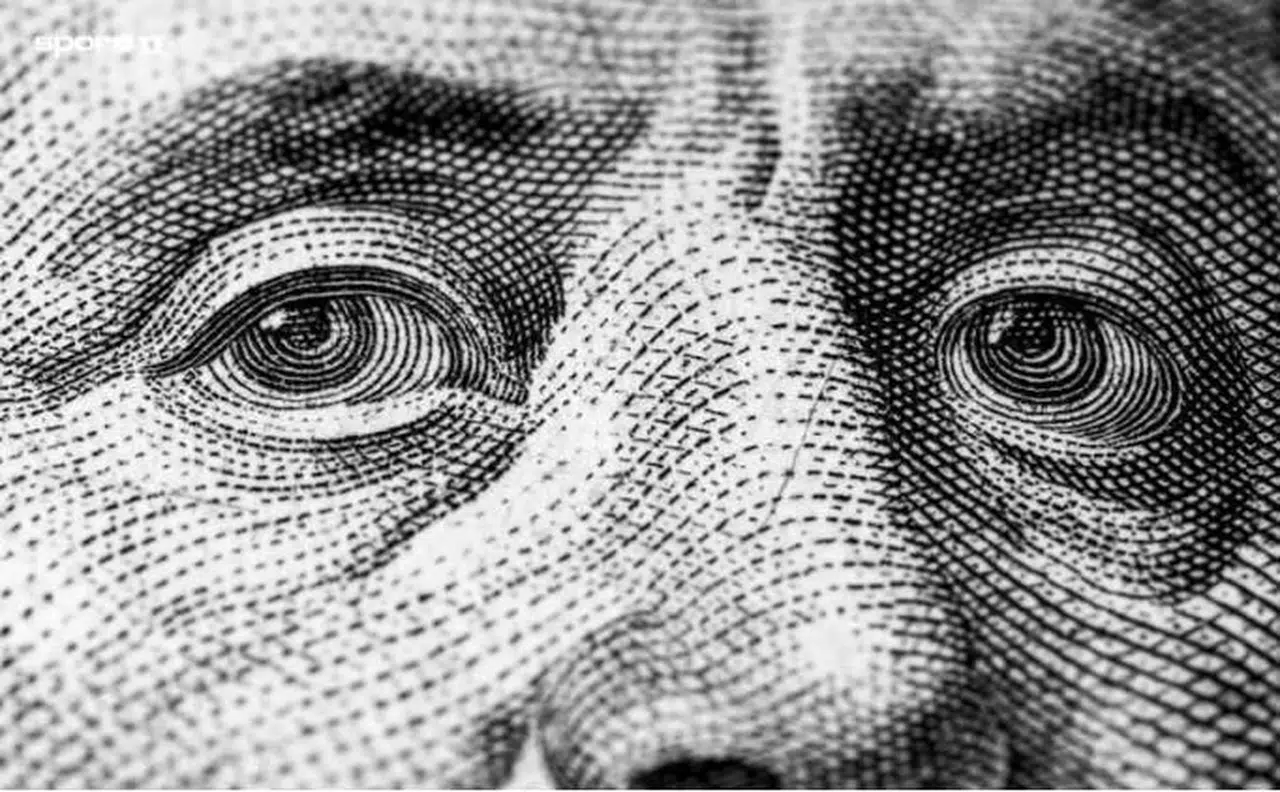 Dolar/TL'de Sürpriz Düşüş: 6 Kasım 2023'te Neler Oldu?