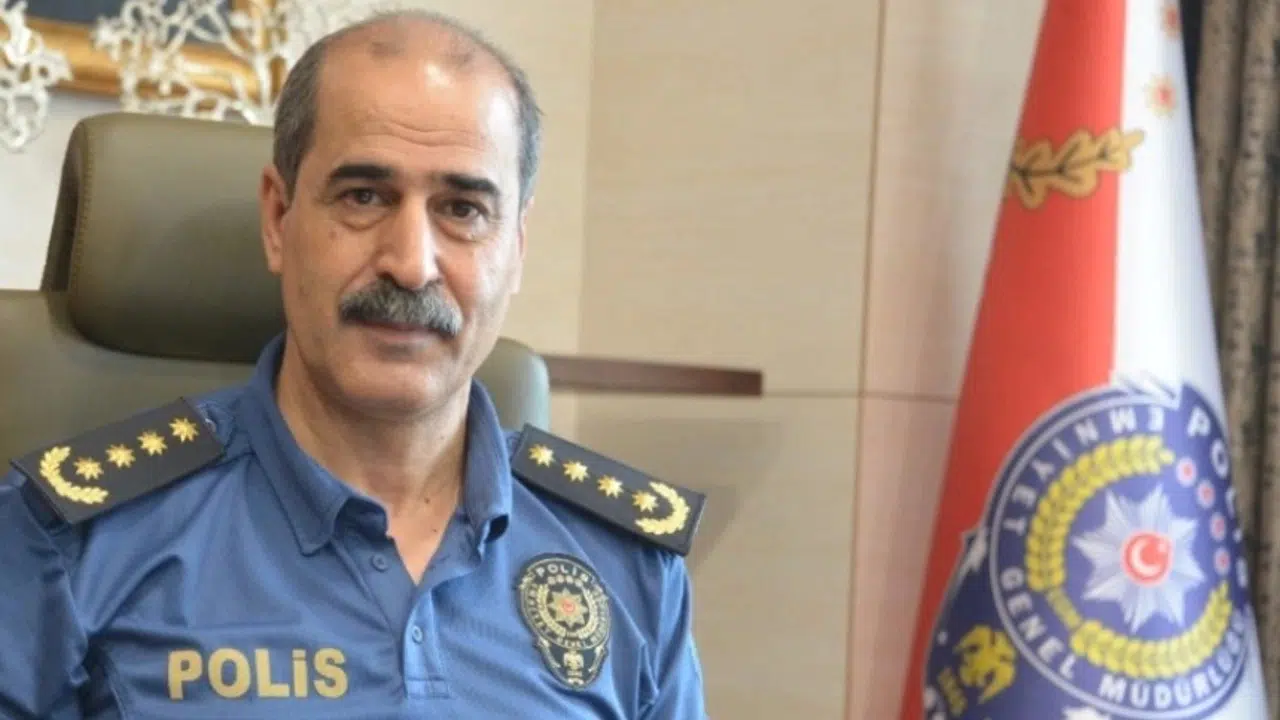 Eski Kahramanmaraş Emniyet Müdürü Salim Cebeloğlu'ndan dikkat çeken paylaşım
