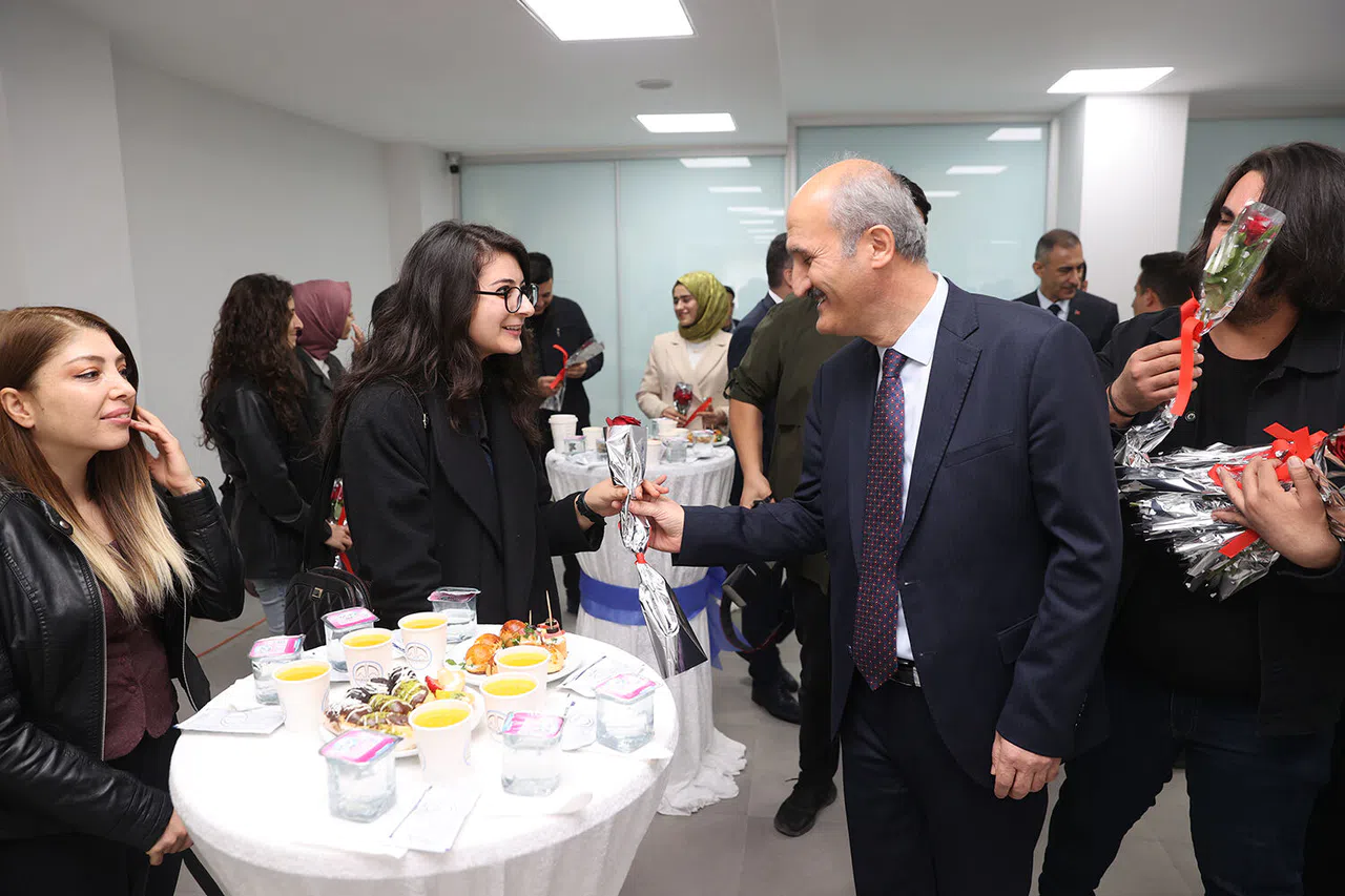 Dulkadiroğlu Belediyesi Öğretmenler Günü Anma Programı