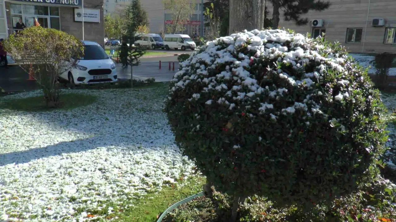 Kayseri'de okullar tatil mi 28 Kasım 2023? Hangi ilçelerde okullar tatil
