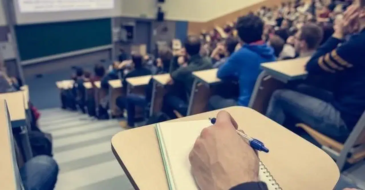 20 Kasım 2023: Üniversitelerde Tatil Olacak mı? YÖK- Valilik açıklamalar: Hazırlık, ön lisans, lisans...