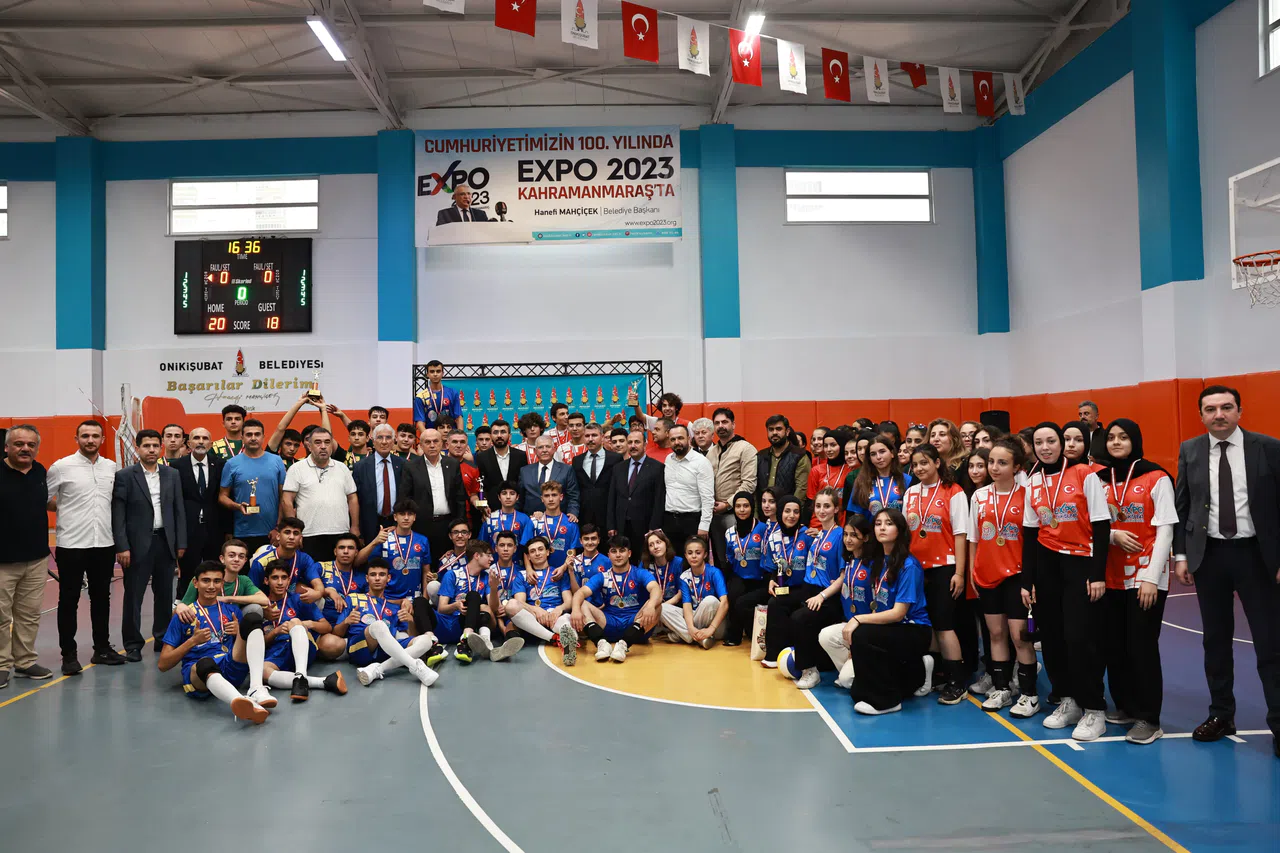 Onikişubat Belediyesi Gençleri Sporla Buluşturdu