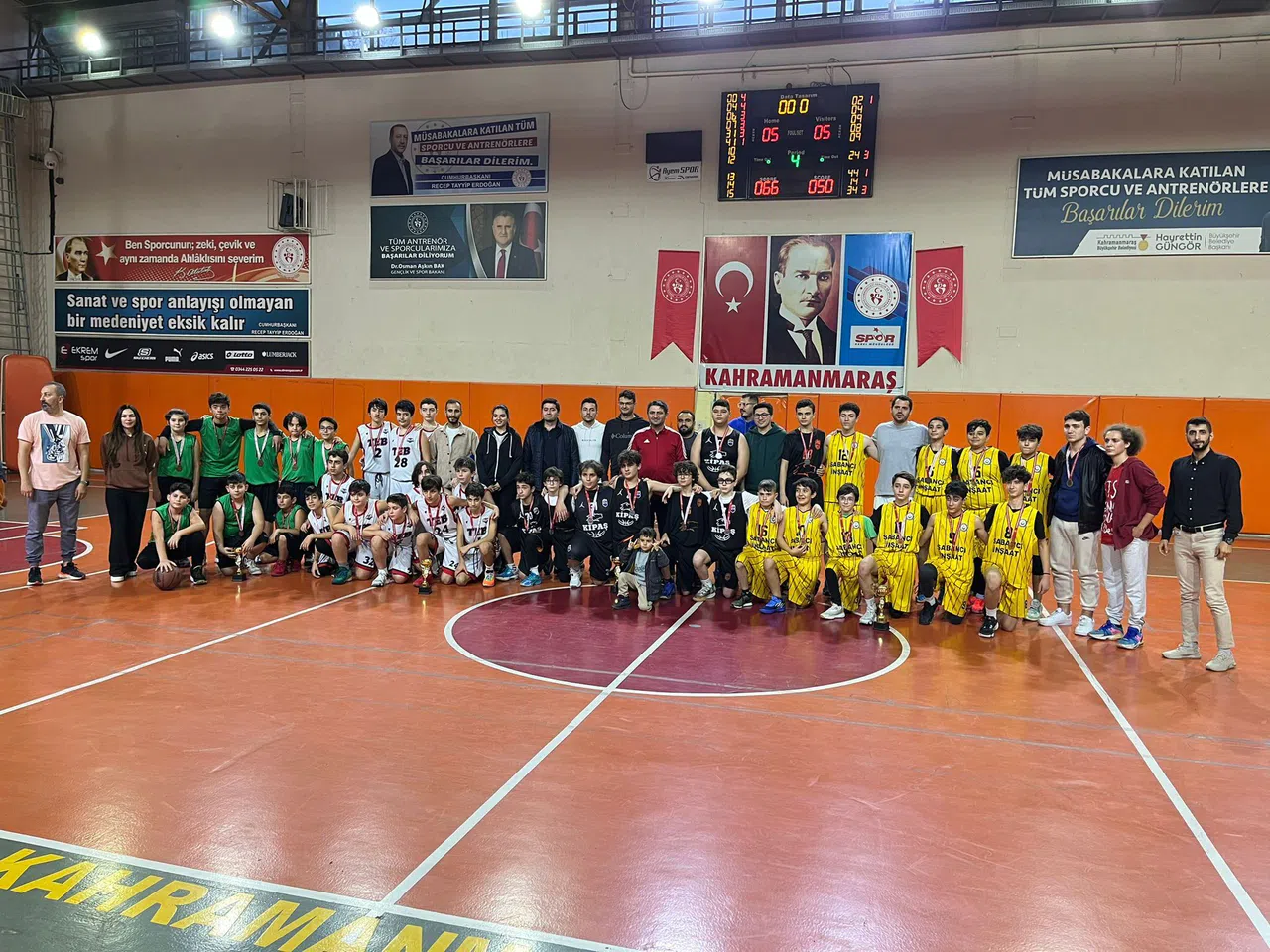 Kahramanmaraş’ın genç bilekleri parkeye çıktı