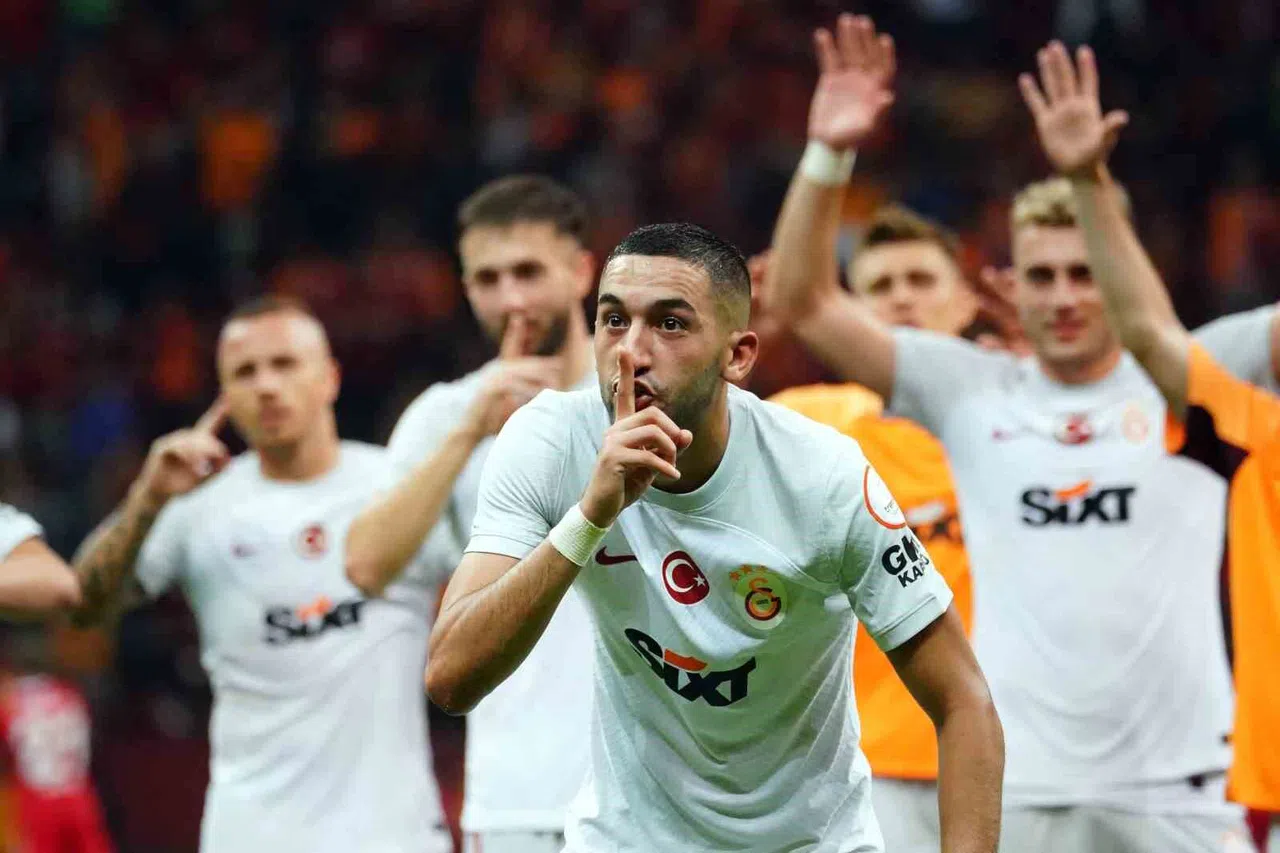 Galatasaray'da Süper Kupa Öncesi Şok! Hakim Ziyech Kadroda Yok: İşte Detaylar