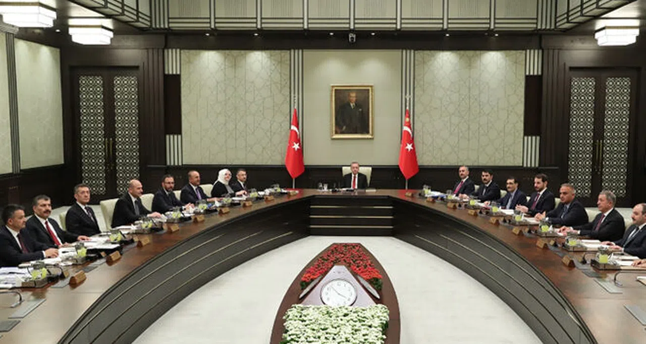 Kritik Kabine Toplantısı Ne Zaman: Asgari Ücret Artışı Gündemde Mi?  Kabine Toplantısının Tarihi ve Saati Belli Oldu?