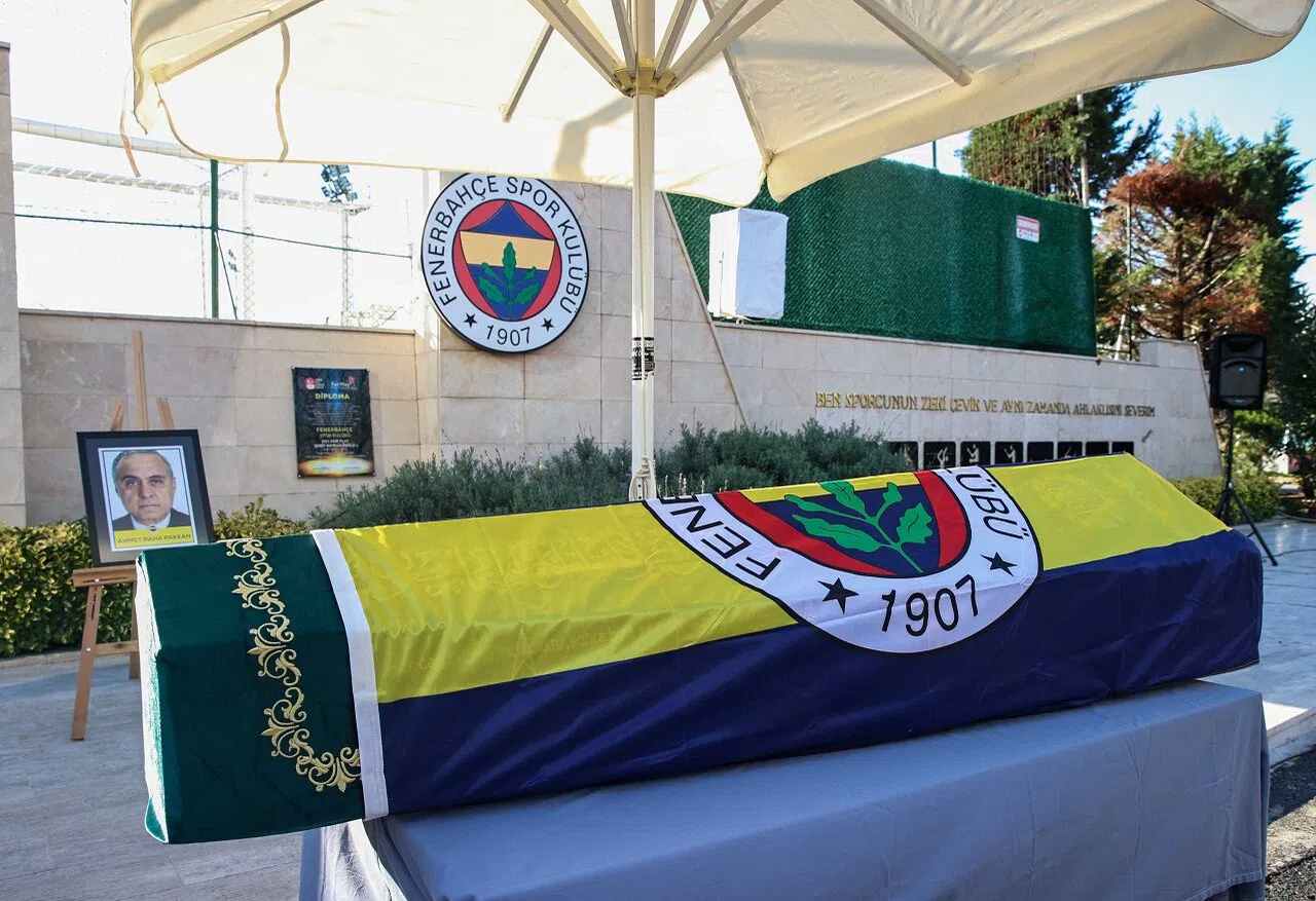 Ahmet Raha Pakkan kimdir?