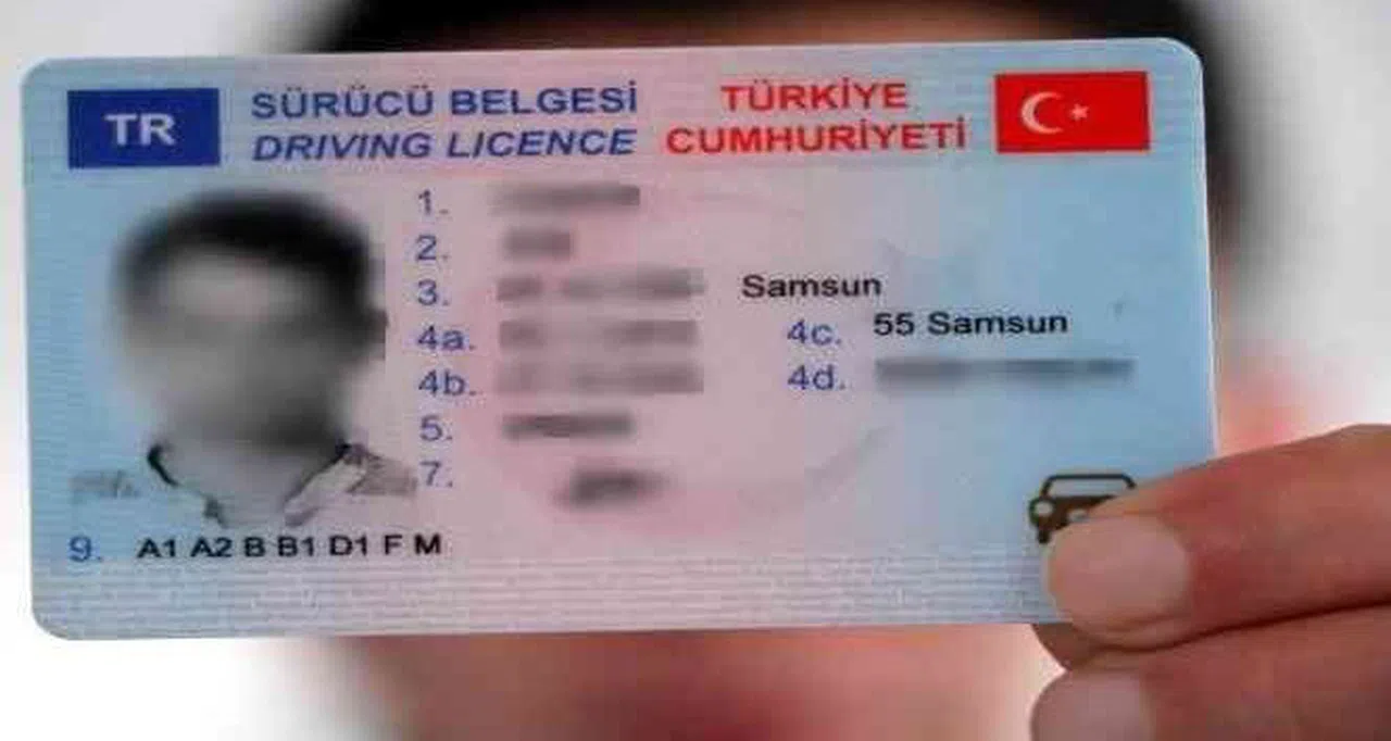 Kimlik ve ehliyetini değiştirmeyenler için son günler: Kimlik yenileme randevusu nasıl alınır, ücreti ne kadar?