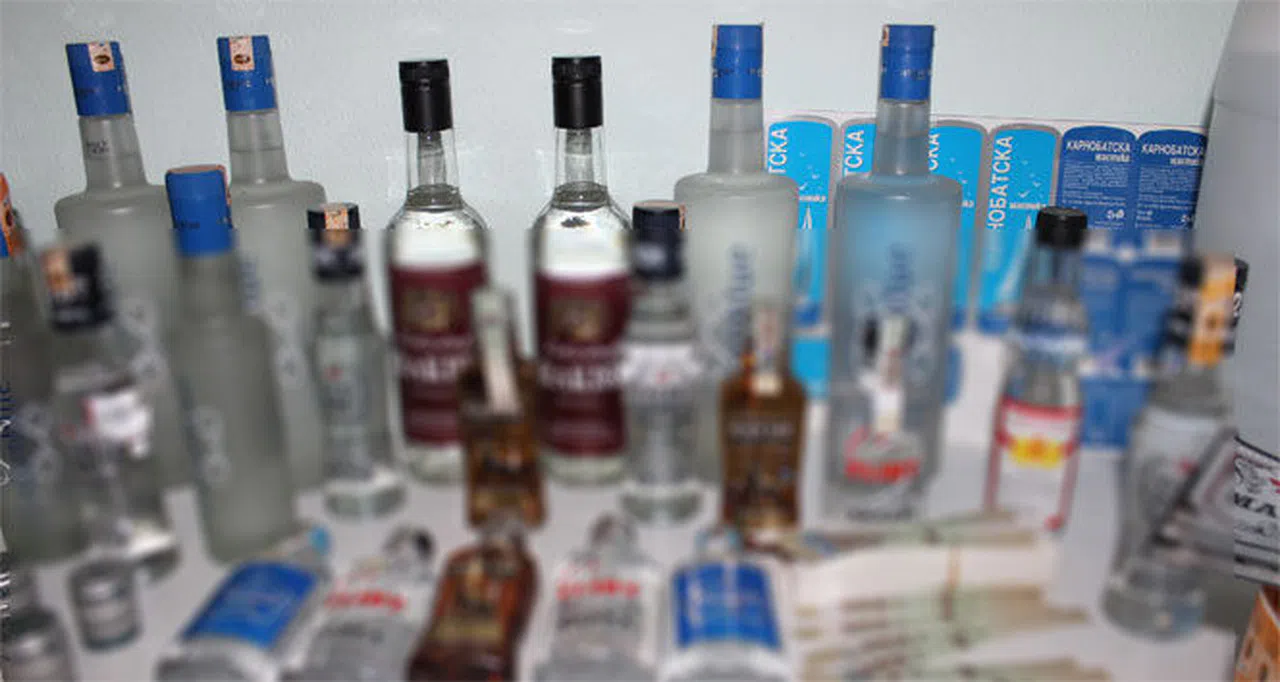 Gaziantep'te 645 litre kaçak alkol ele geçirildi: 4 gözaltı