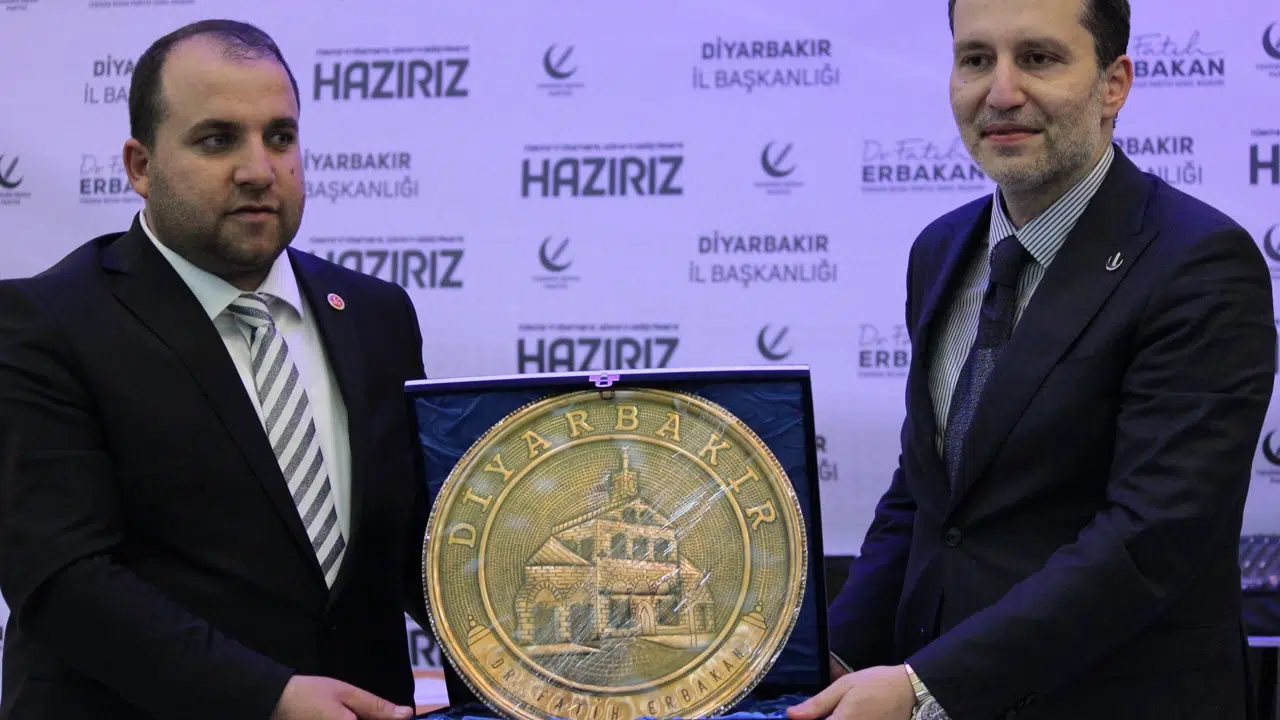 Ali Erdem kimdir? kaç yaşında nereli? Hangi partide görev yapıyor