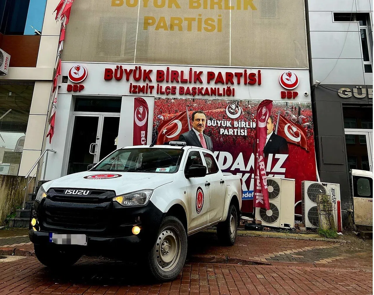 Depremde Gösterdikleri Özveriyle Bilinen Alperen Ocaklarına Anlamlı Destek