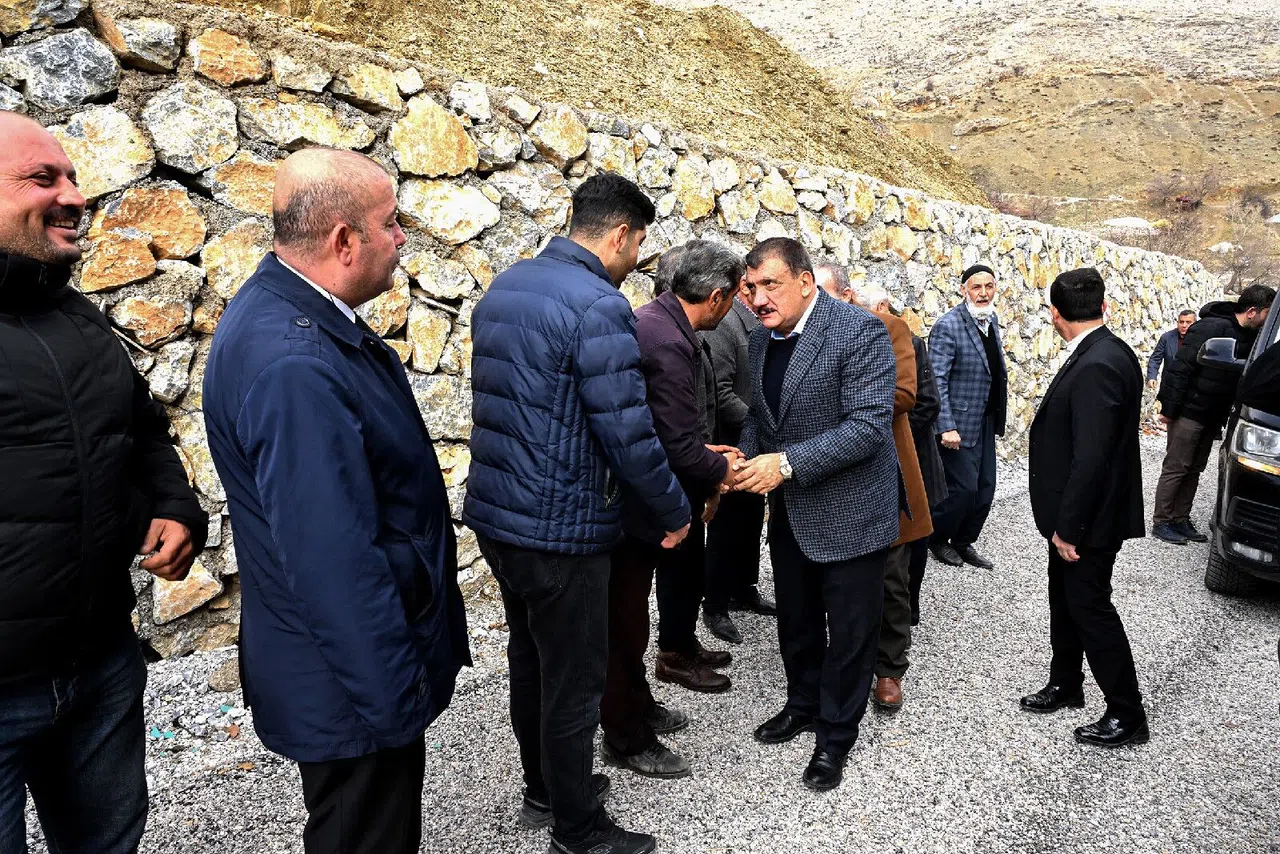 Kırsaldaki mahallelerimizin kalkınması için önemli çalışmalar yapıyoruz