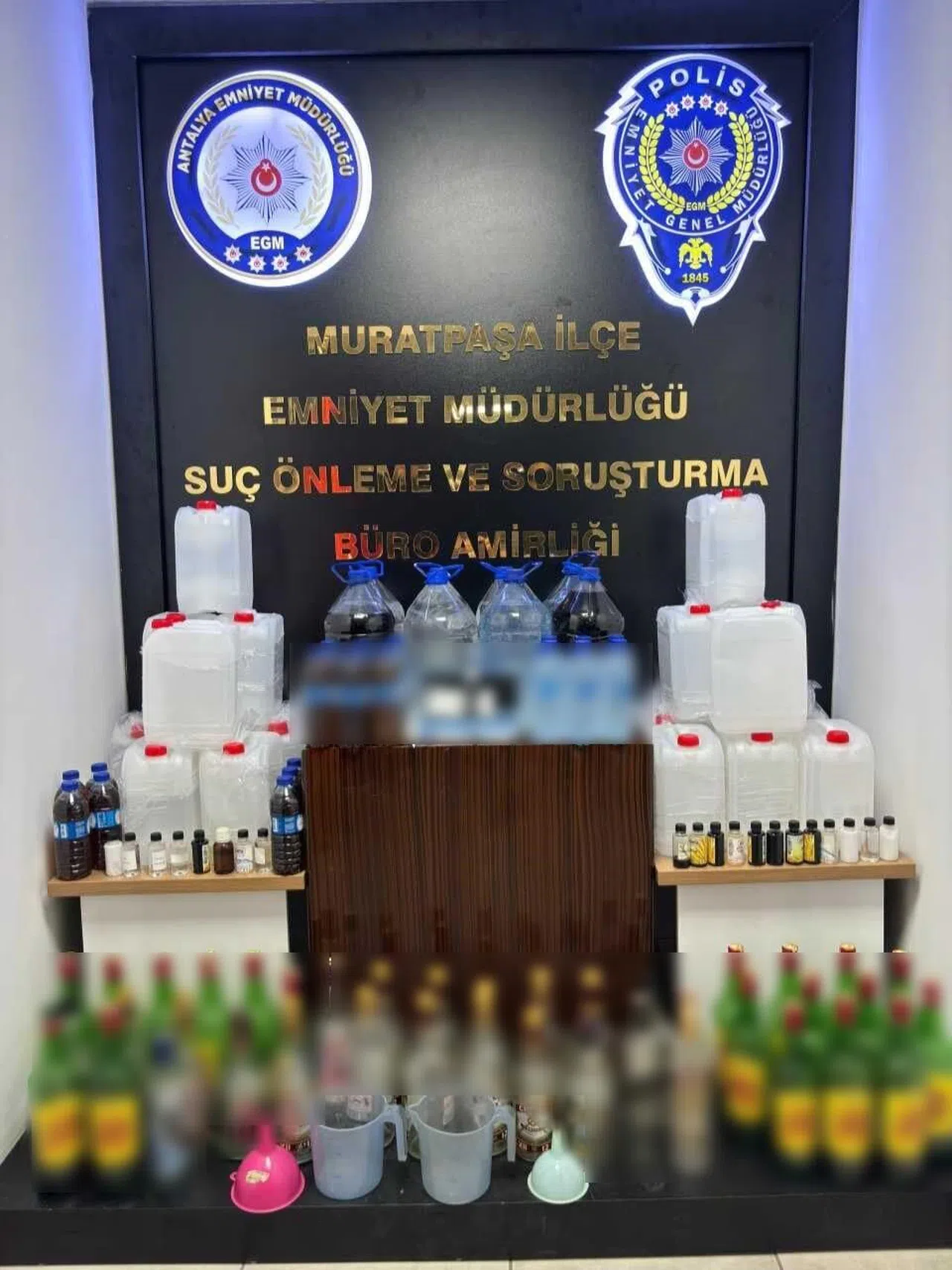 Yılbaşı öncesi 88 litre kaçak alkol ele geçirildi