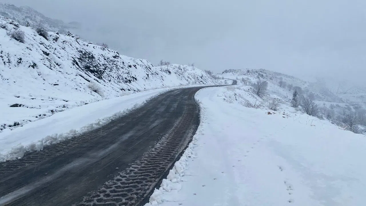 Kahramanmaraş kırsalına kar düştü ekipler müdahale etti