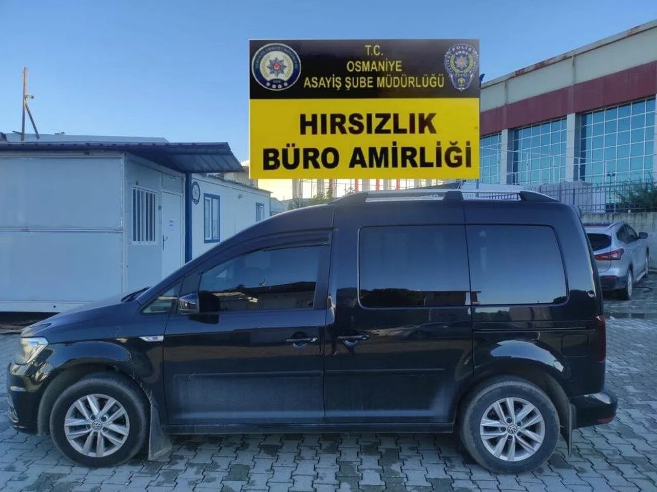 Asayiş Uygulamalarında 12 Tutuklama