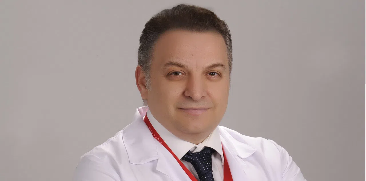 Hipofiz Bezi Adenomları ve Görme Kaybı: Prof. Dr. Mahmut Akyüz Açıklıyor