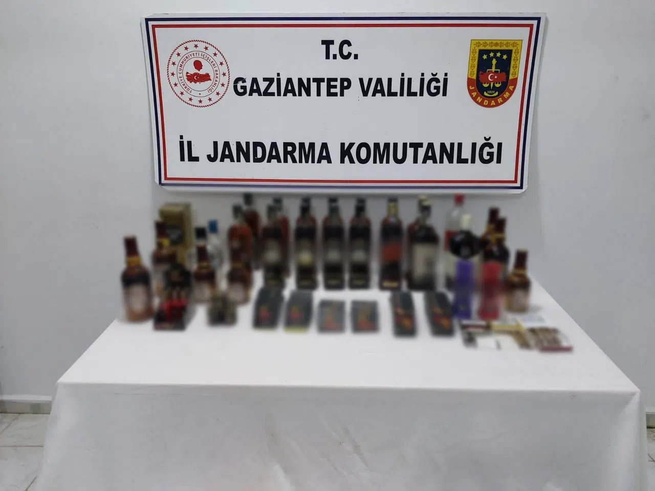 Yılbaşı Operasyonunda 300 Litre Kaçak Alkol Ele Geçirildi
