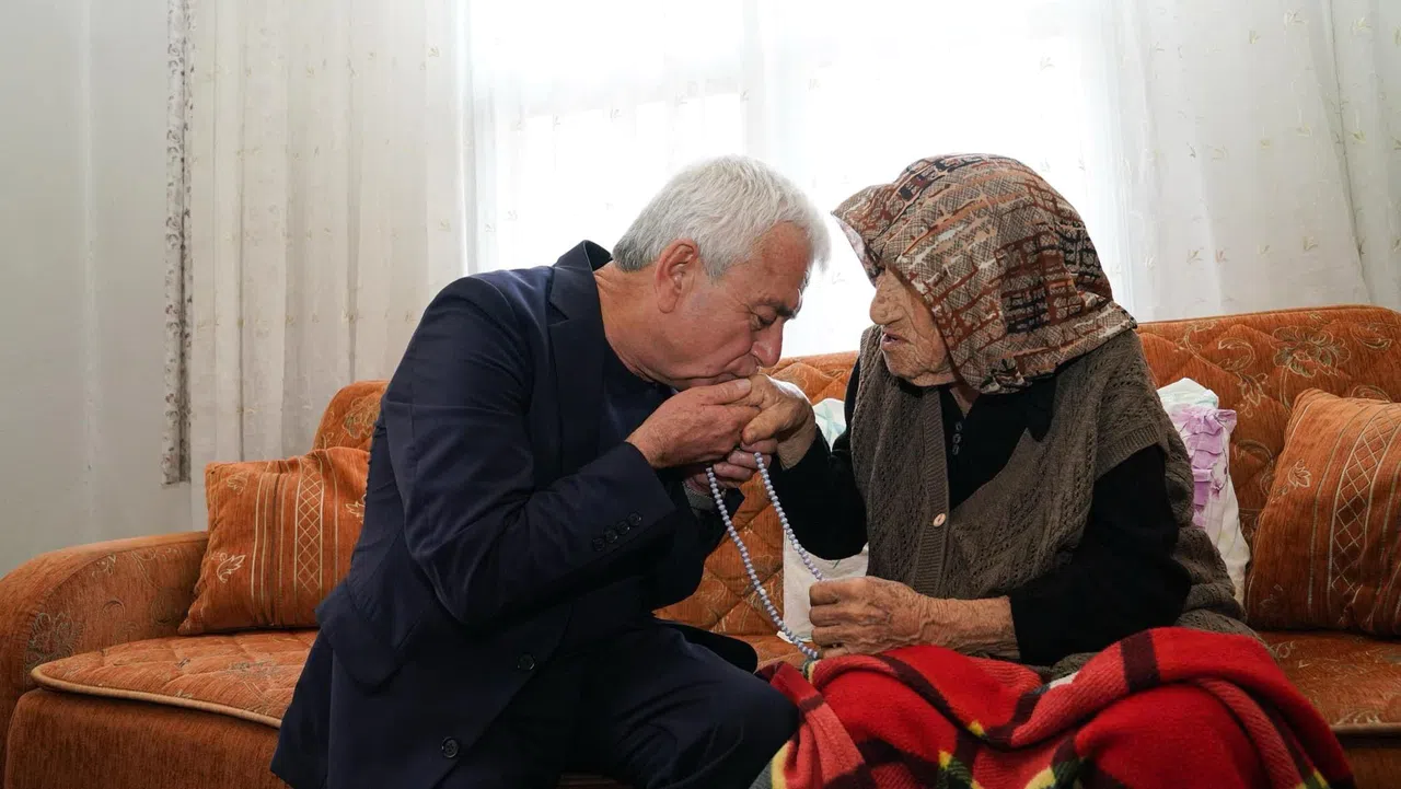 ‘Cumhuriyet Anne’ 2023’ün son günü hayatını kaybetti