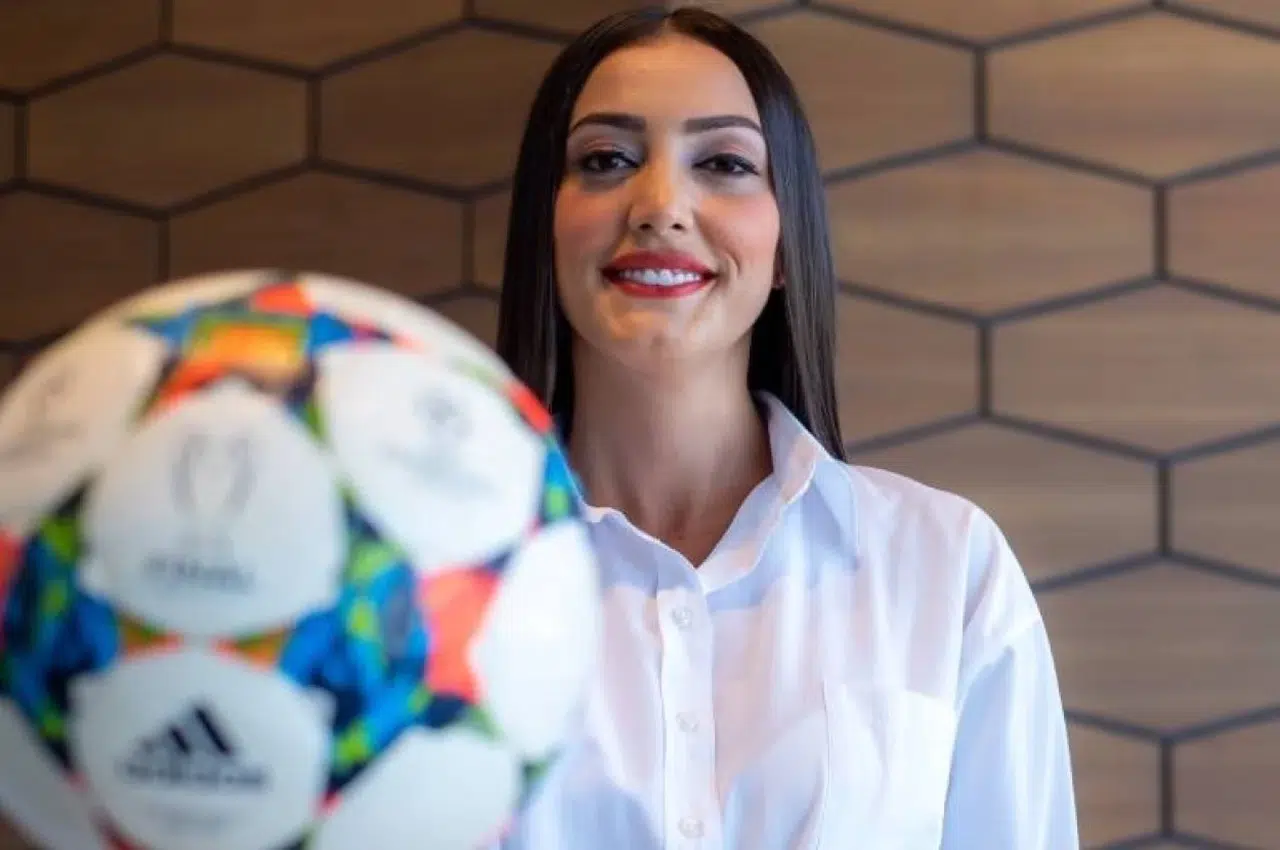 Burcu Eken kimdir? Kaç yaşında, nereli?