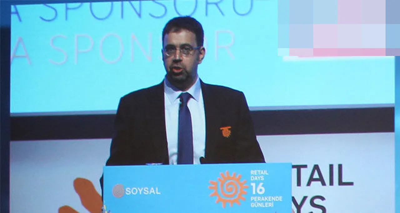 Daron Acemoğlu kimdir? Nerelidir? Kaç yaşında? Mesleği nedir? Eserleri nelerdir?