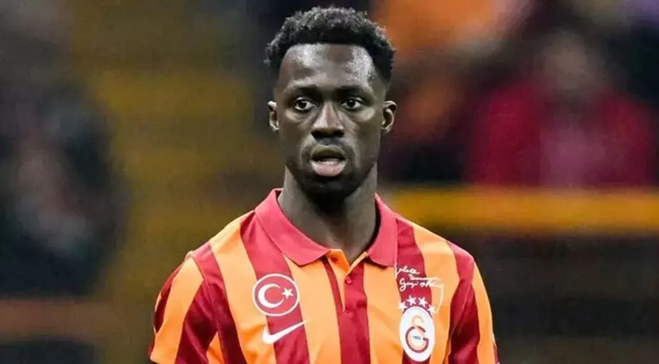 Davinson Sanchez ilk 11’de mi? Davinson Sanchez derbide oynuyor mu?