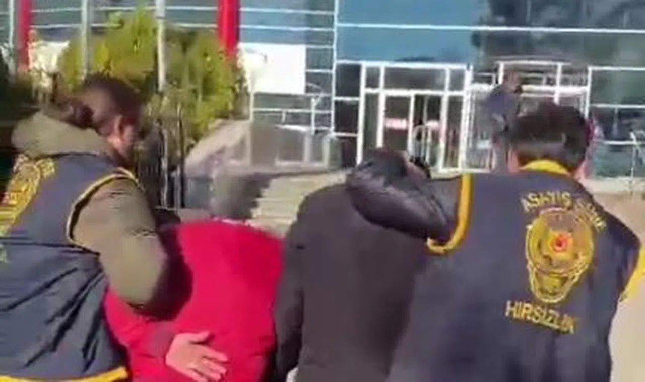 Ev hırsızları yakalandı