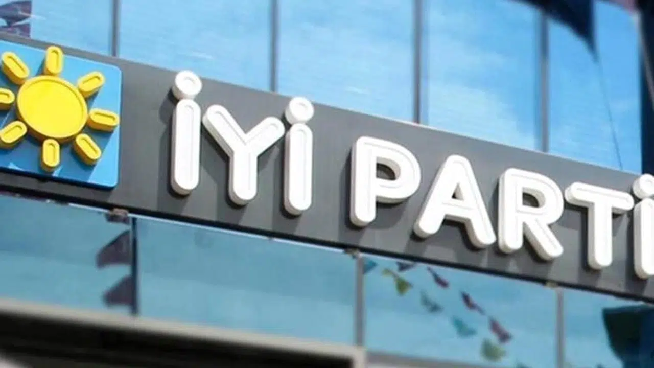 İstifalar Sürüyor: İYİ Parti'den Kimler Ayrıldı?