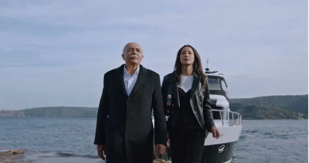 Kızılcık Şerbeti'nin Yeni Bölümünde Abdullah Alev Aşkının Akıbeti Sızdırıldı!