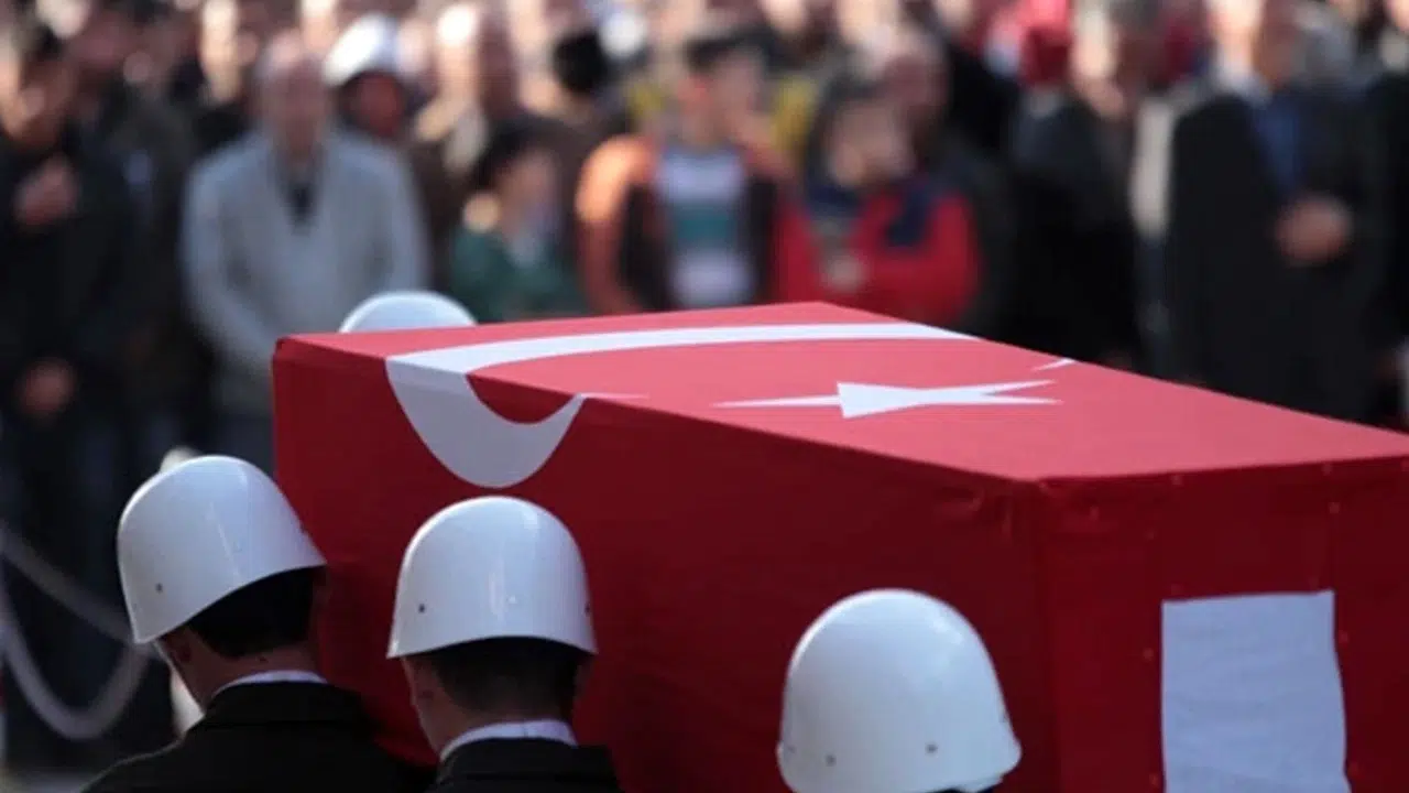 Kuzey Irak'taki üs bölgesine saldırı: 5 asker şehit oldu