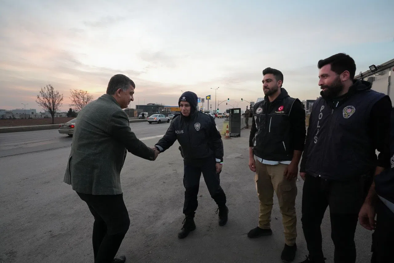 Yeni yıl geleneğini bozmadı  