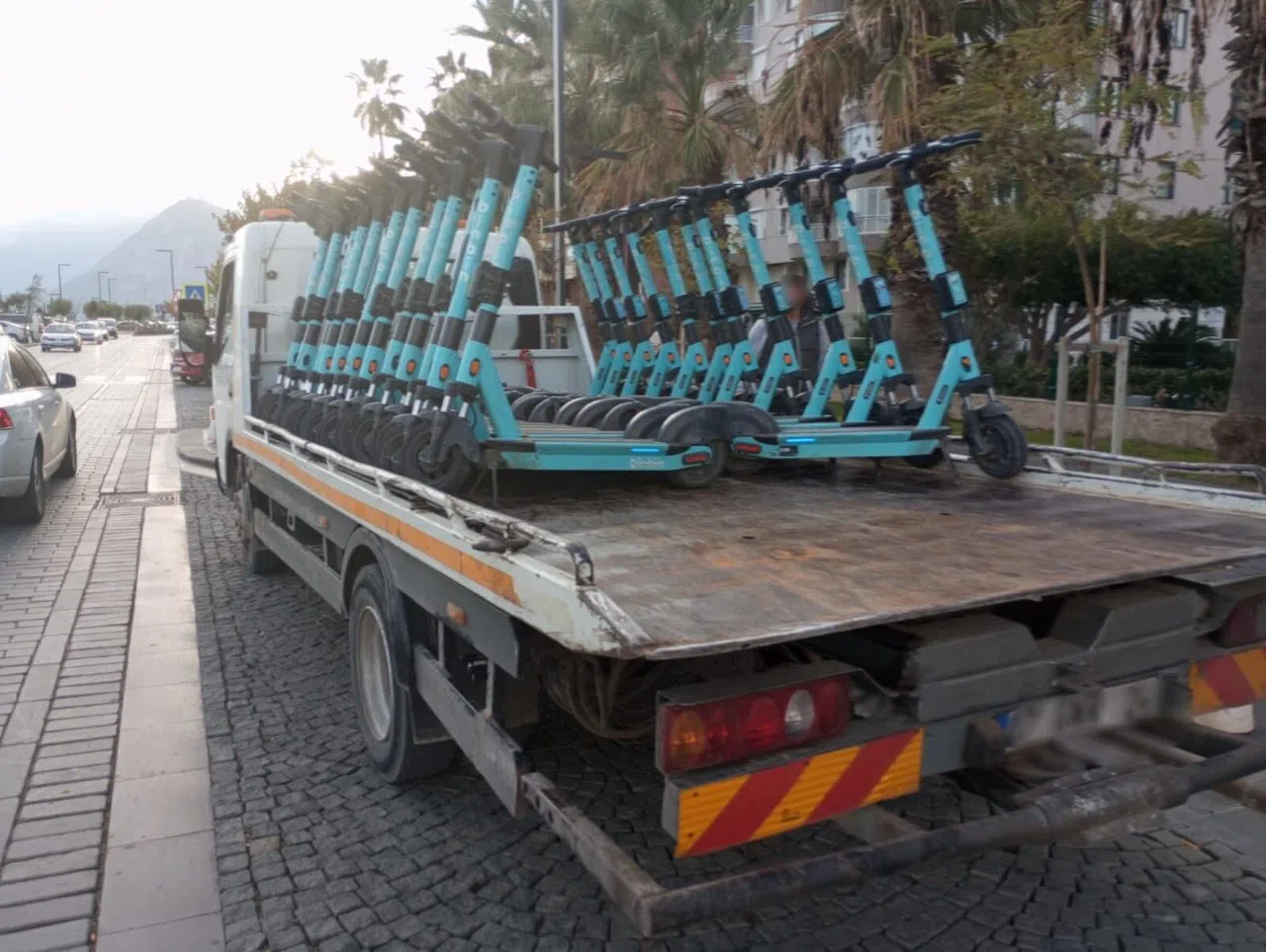 325 scooter trafikten men edilerek trafik idari para cezası uygulandı  