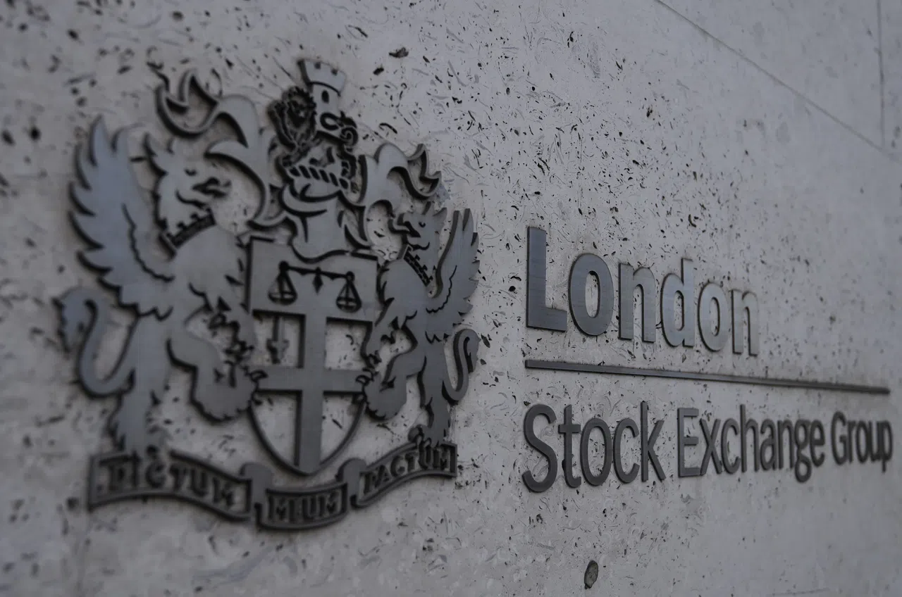 Londra Borsası’nın işleme açılmasını engelleme şüphesiyle 6 kişi gözaltına alındı