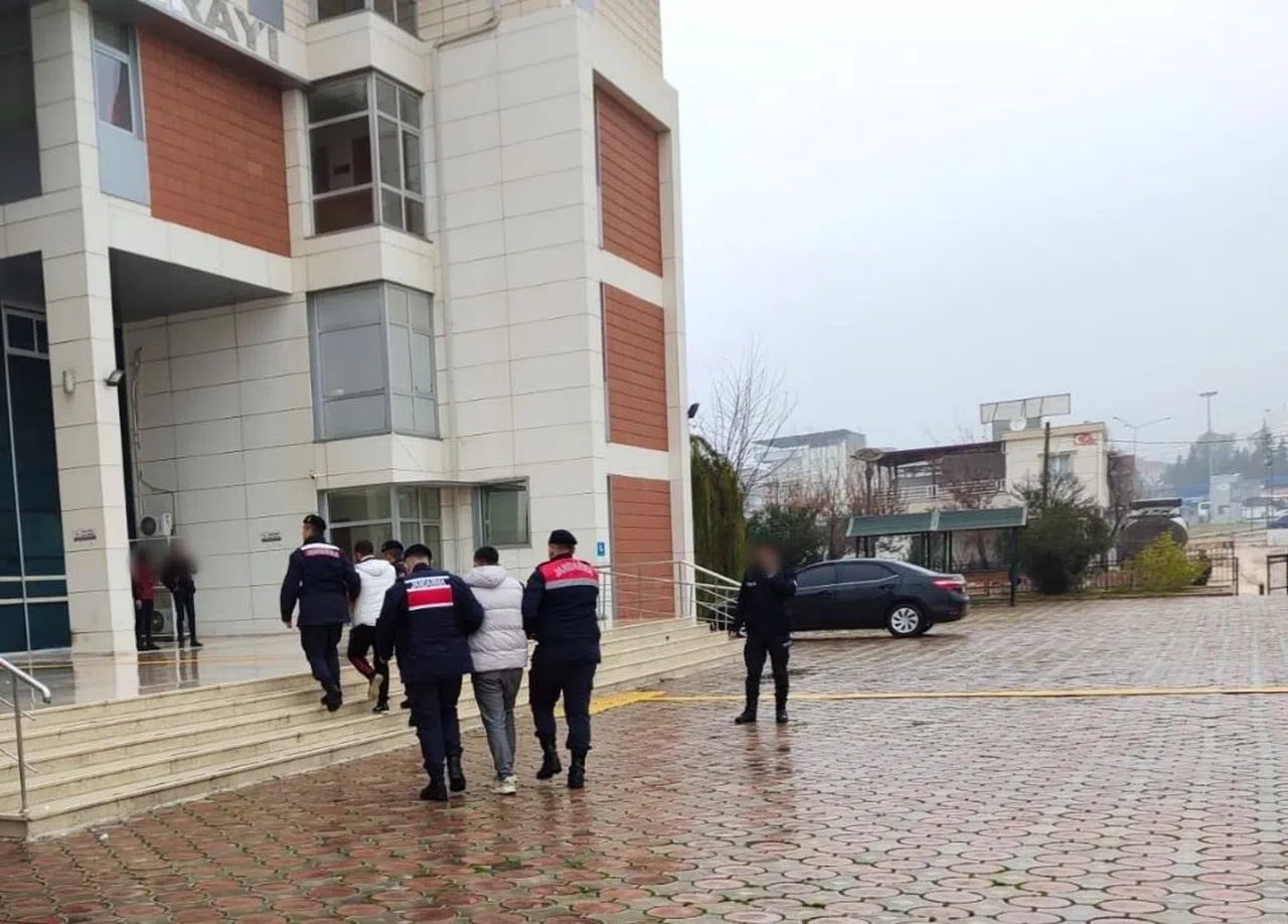 Siber dolandırıcılara operasyon