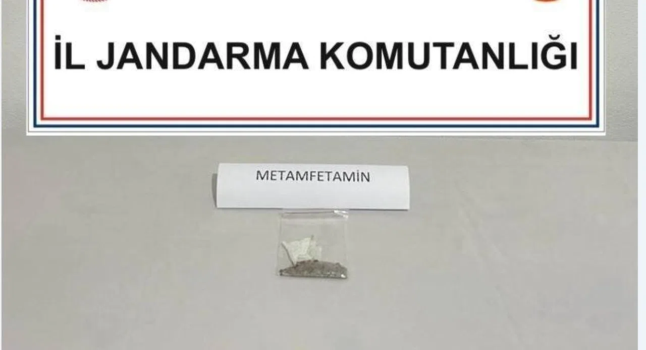 Uyuşturucu ve kaçakçılık operasyonunda 2 şahıs tutuklandı