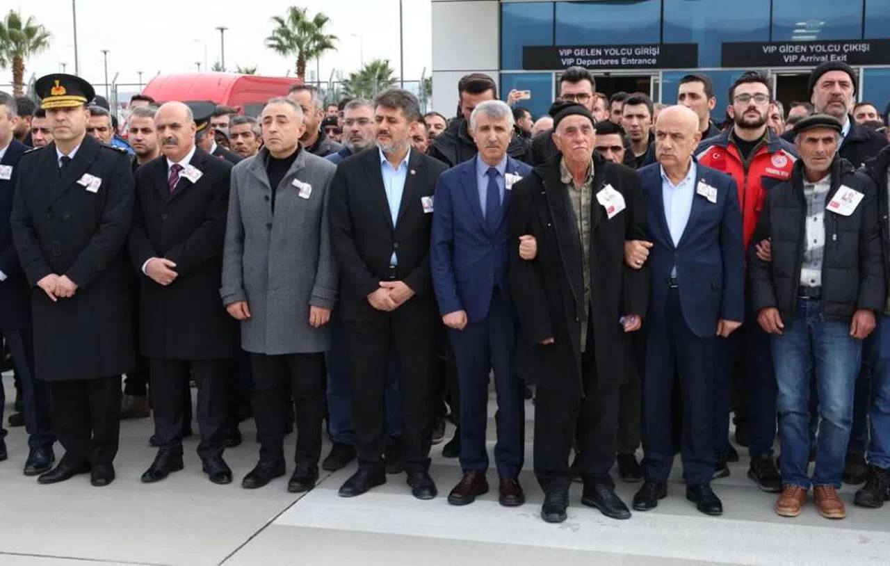 Şehitlerimizin naaşları Kahramanmaraş Havaalanında karşılandı