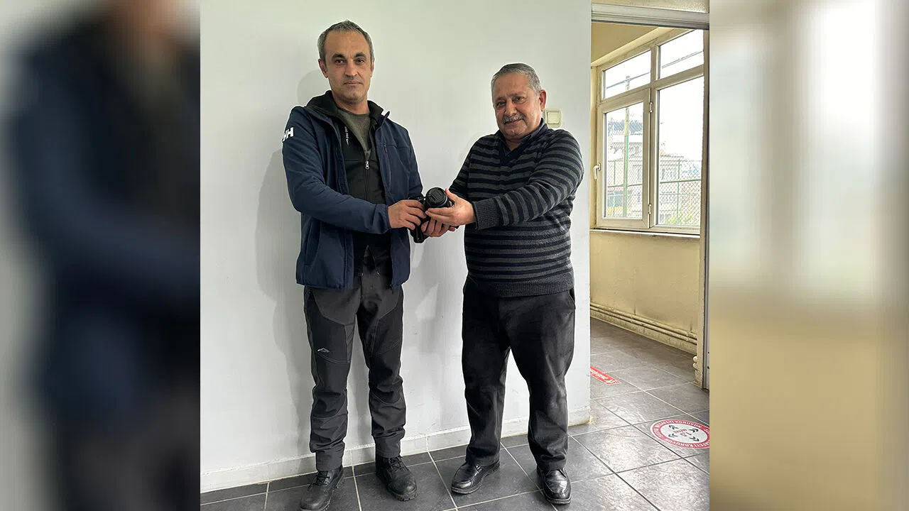 Necip Fazıl Mahallesi Muhtar Adayı Halit Bekereci’den 10 Ocak Gazeteciler Günü hediyesi