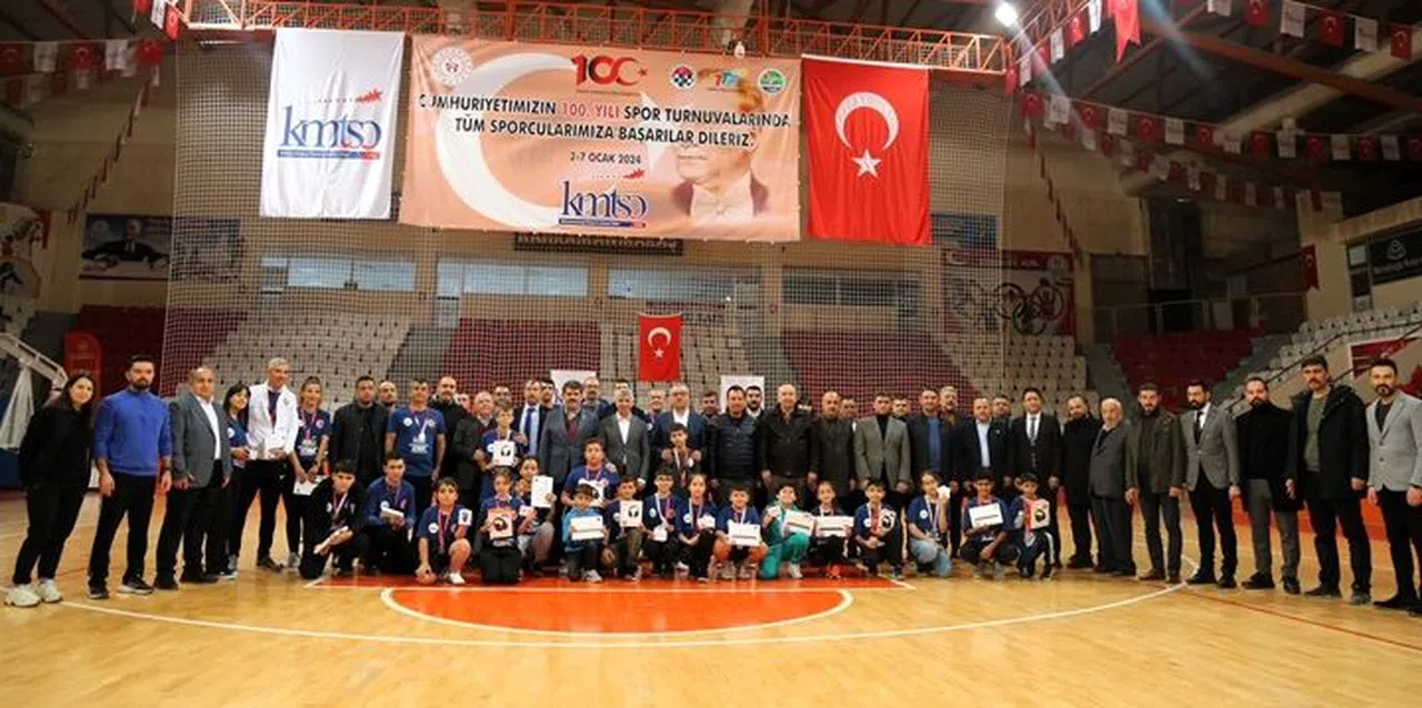 Kahramanmaraş’ta Cumhuriyetin 100. Yılında özel turnuva