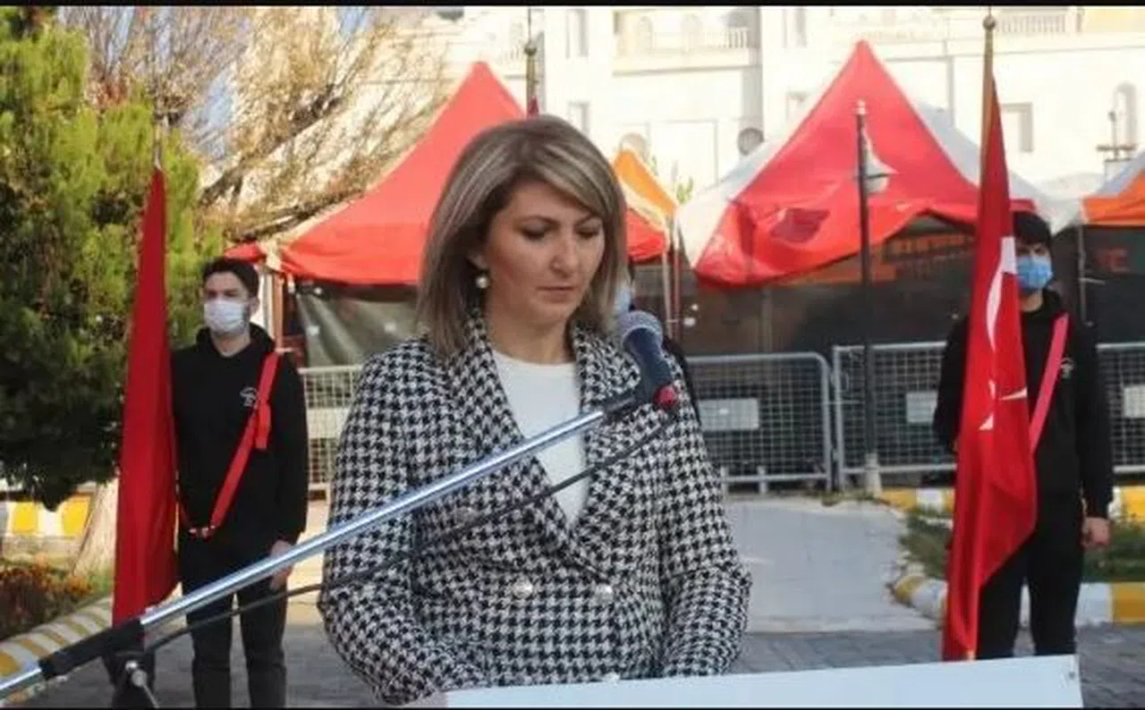 Iğdır AK Parti Belediye Başkan Adayı Ülkü Öcal Kimdir? Kaç Yaşında? Mesleği Ne?