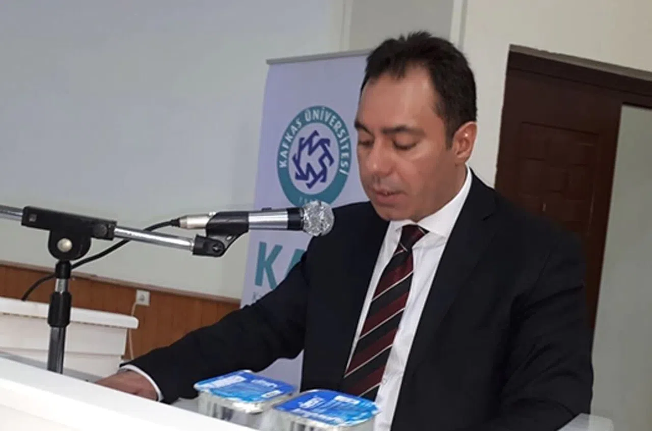 MHP Kars Belediye Başkan Adayı Ötüken Senger kimdir? Kaç Yaşında? Mesleği ne?